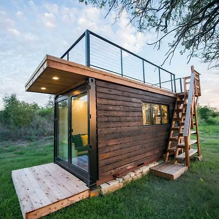 Elegant Container Tiny House Yellow & Blue Waco Exterior photo